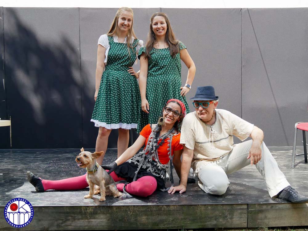 Lara Banya Tananyaga1.jpg